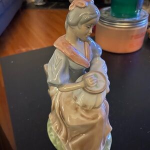 Tengra Spain Porcelain Figurine